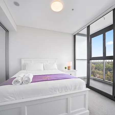 Scenic Skyline View2Br Apt Close To Olympicpark Sydney Exterior photo
